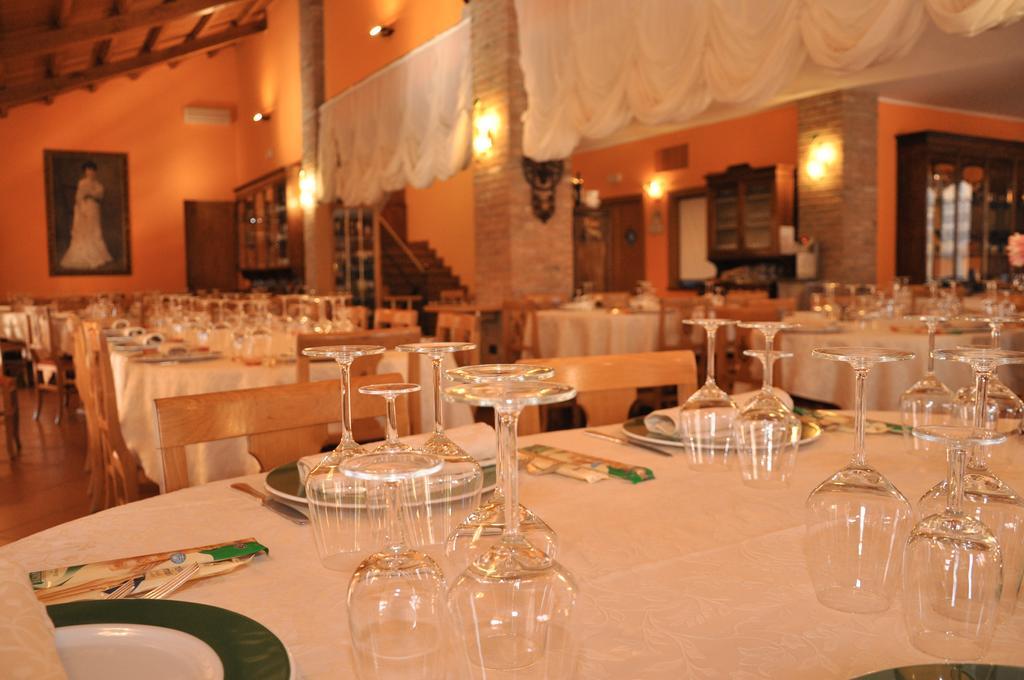 Villa Agriturismo Corte Montini à Santa Giuletta Extérieur photo
